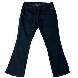 The Limited Women’s Dark 678 Jeans